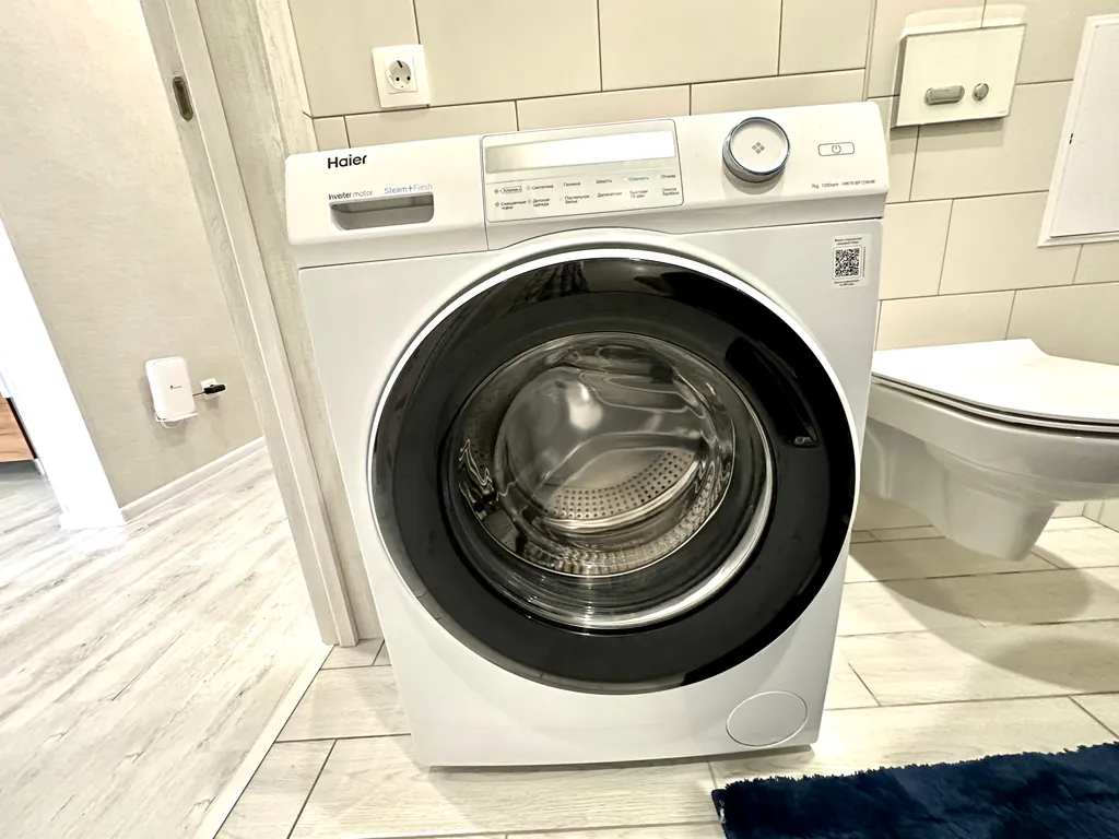 Отличная квартира, в новом доме с прекрасным видом на реку Иртыш