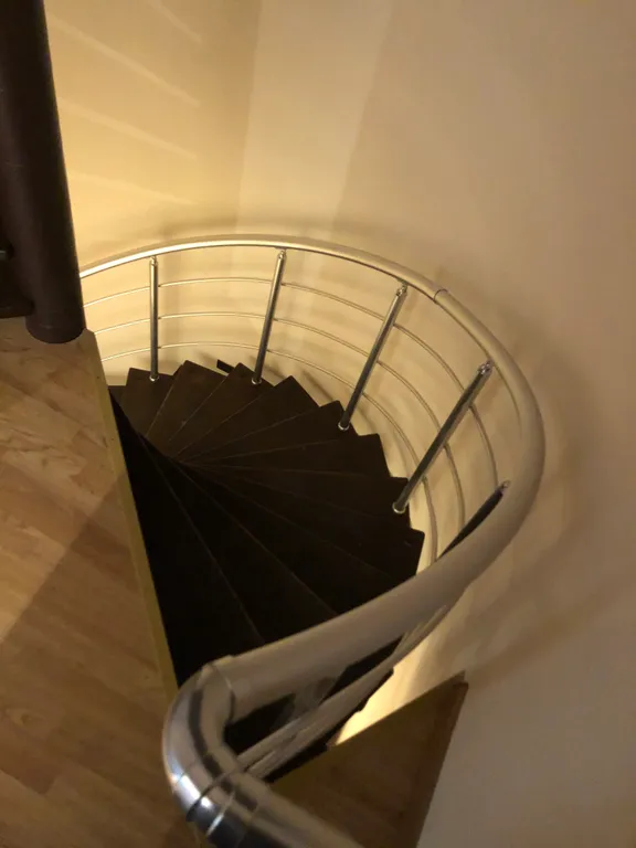 Эллинг ( дом) для большой компании ( семьи)