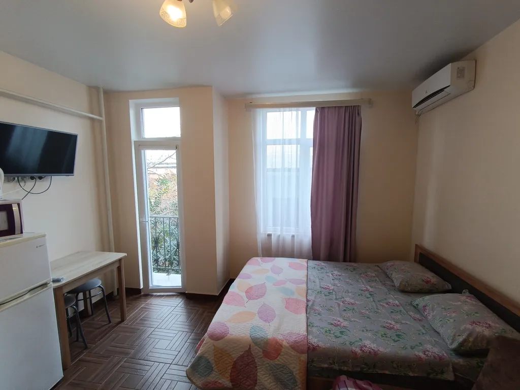 Квартира Квартира Студия со всеми удобствами недалеко от моря — Адлер