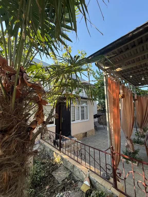 Дача на берегу моря