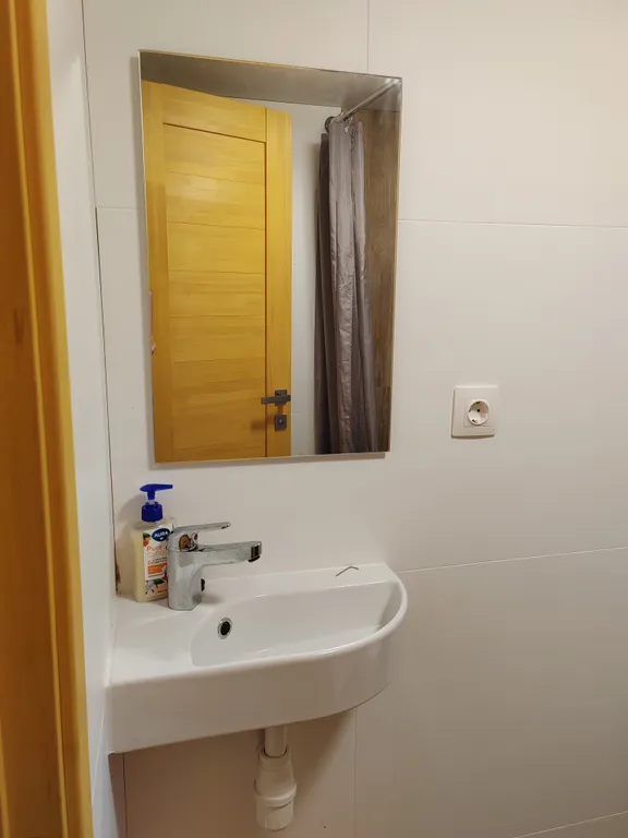 Сафари тент с живописным видом на реку