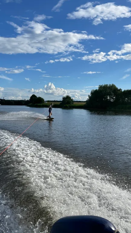 Дом у реки Дубна на первой линии
