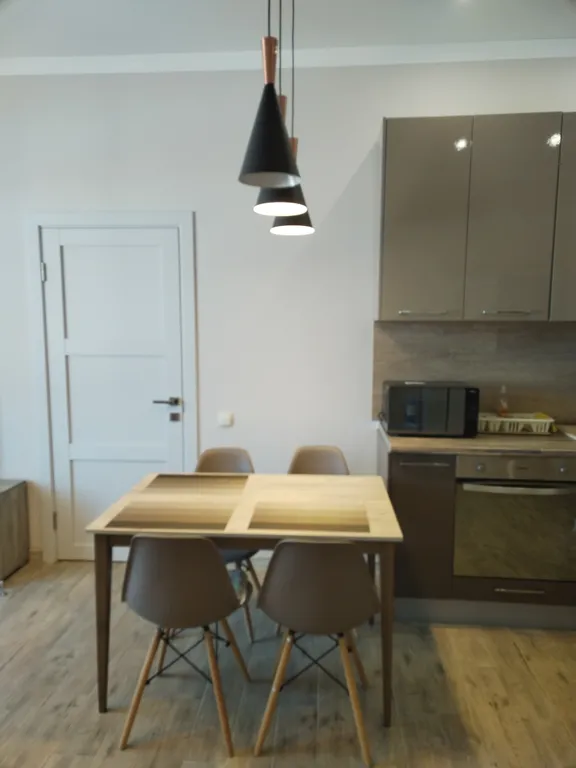 Квартира с видом на бассейн