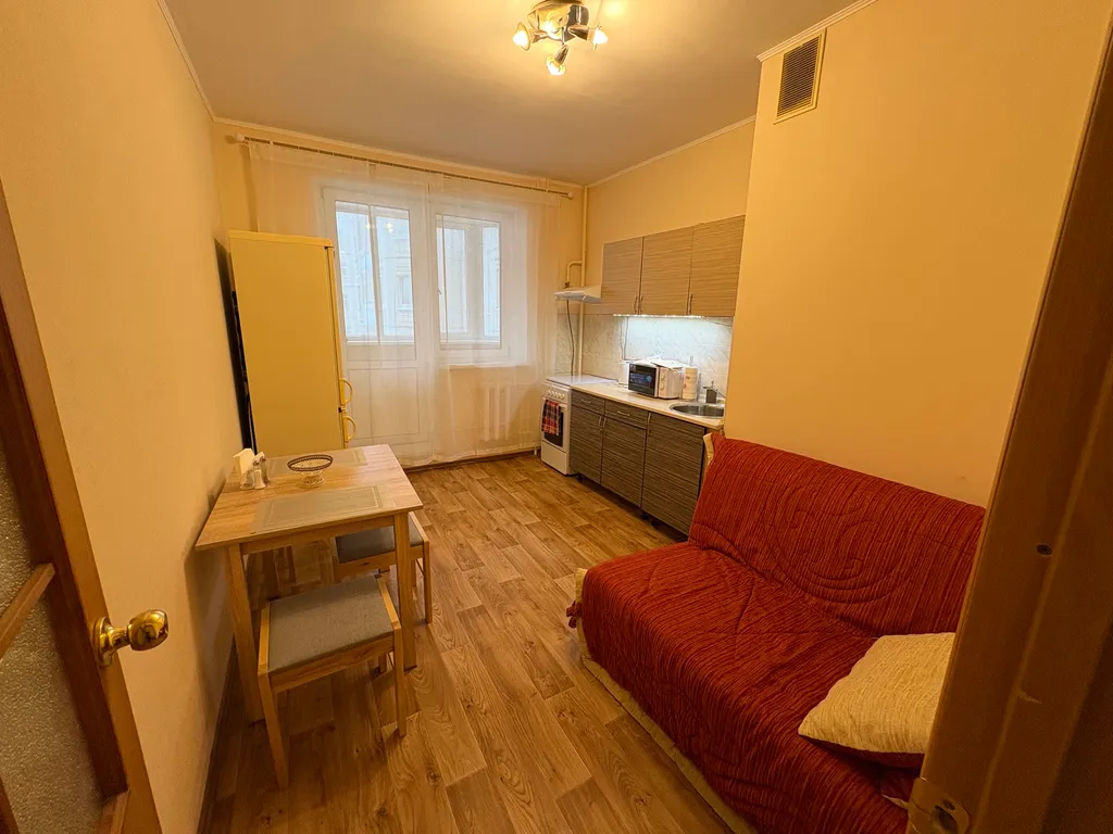 Светлая и уютная квартира в спальном районе города