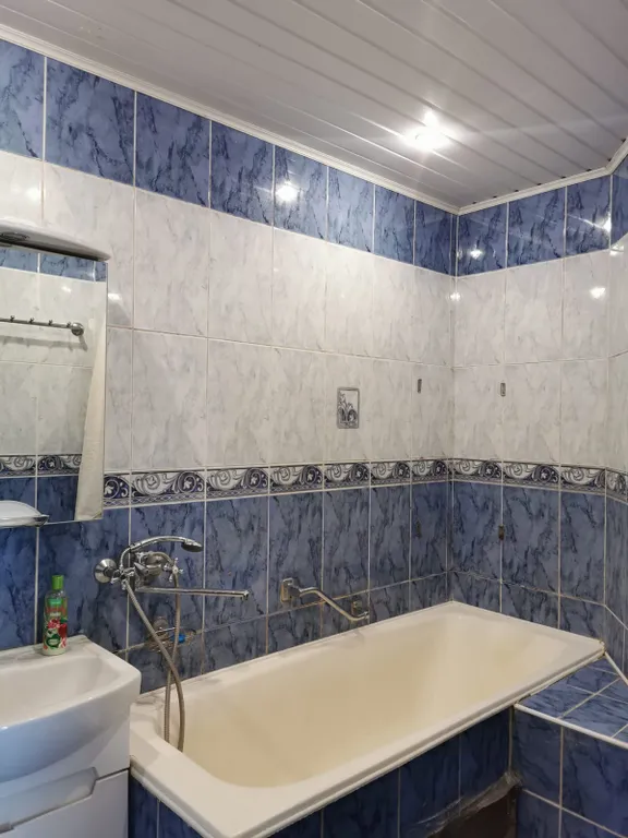 3-комнатная просторная с кондиционером