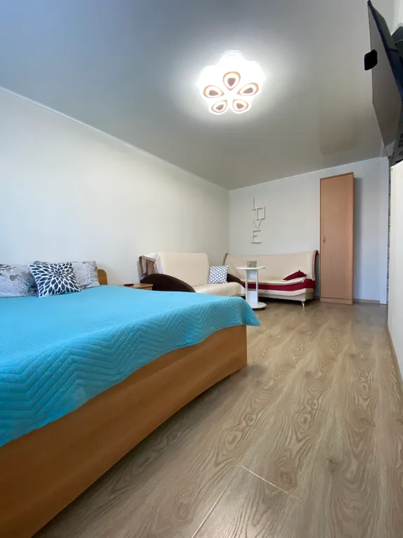 Апартаменты возле торгового центра Макси