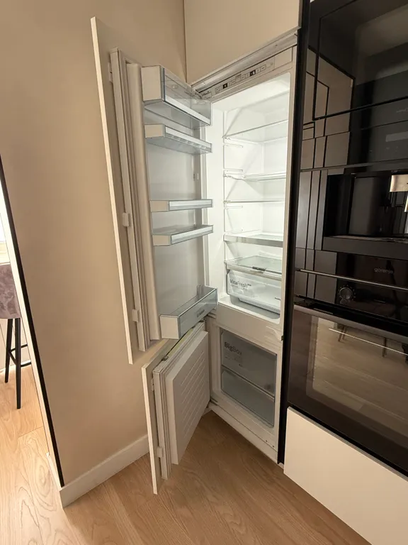 Квартира Дизайнерская квартира с Алисой в ЖК Фрукты — Сириус