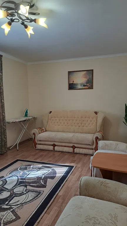 Уютная квартира в центре поселка