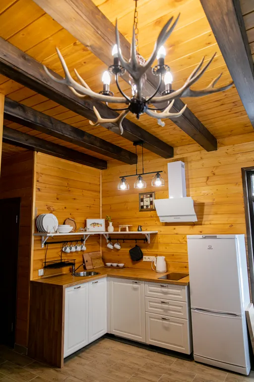 Дом на берегу озера