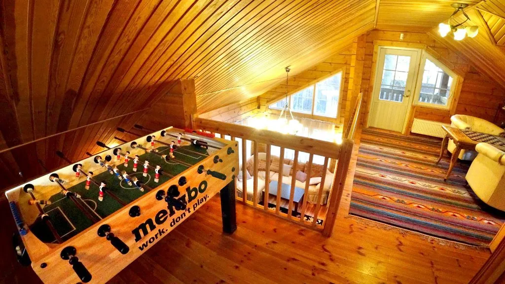 Уютный коттедж в сосновом лесу рядом с Москвой