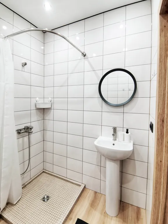 Четырехместная студия Черника с собственной ванной комнатой