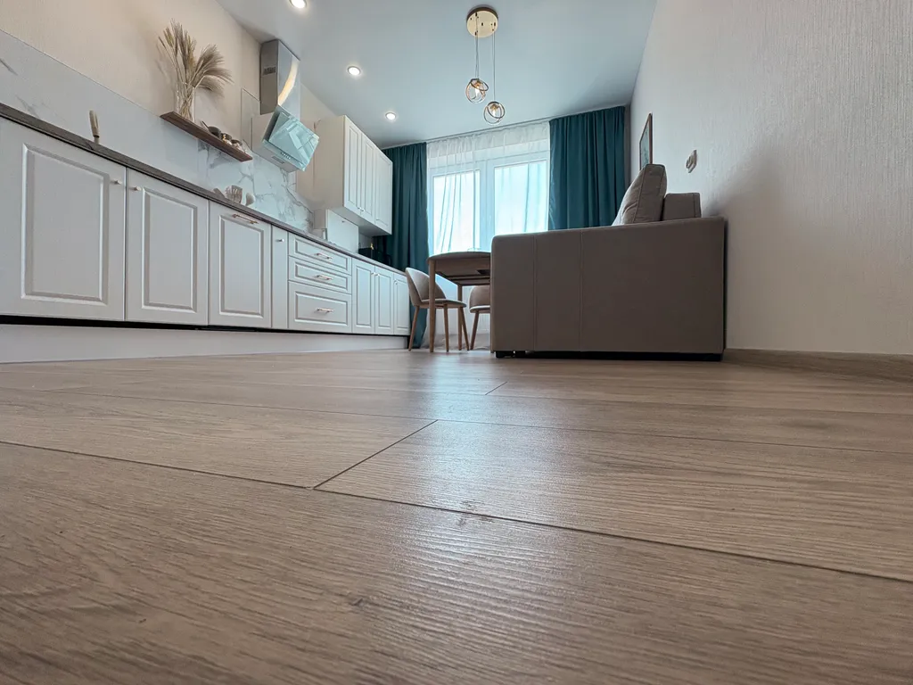 Уютная светлая квартира на берегу моря с новым ремонтом