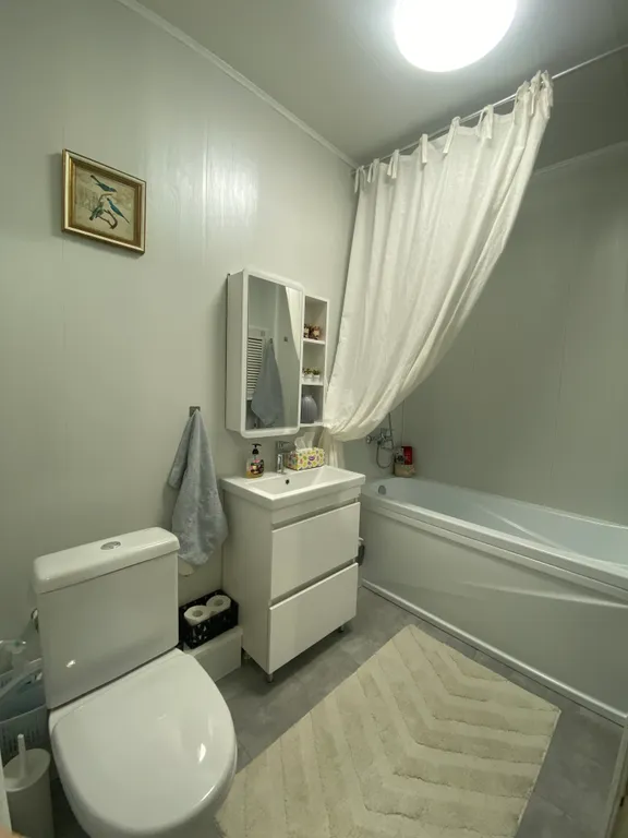 Уютная светлая квартира с инфраструктурой вокруг