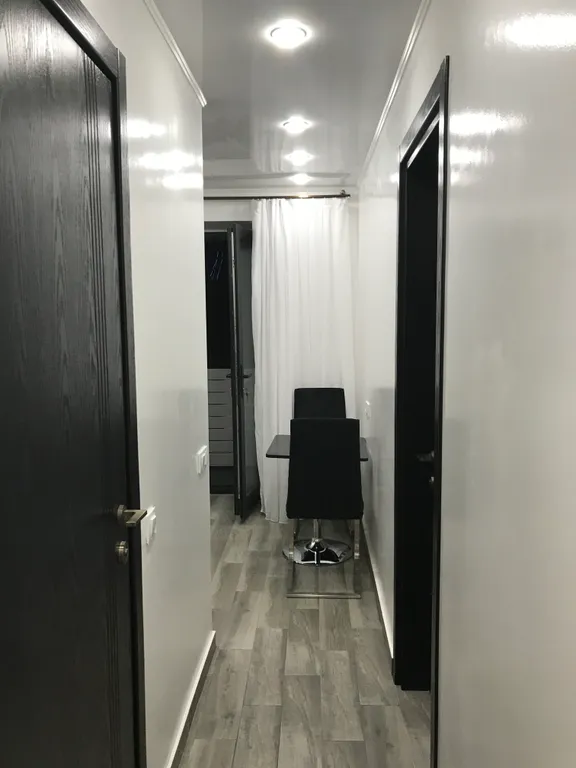 Квартир в старом Батуми, в районе Драматического театра, с большим балконом