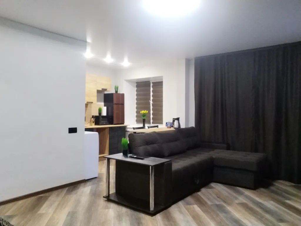 Уютная квартира в центре — аренда посуточно в Кировск