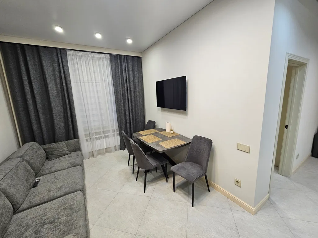 Уютная квартира с дизайнерским ремонтом