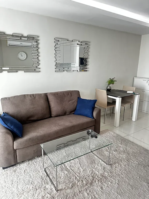 Уютная квартира с видом на море