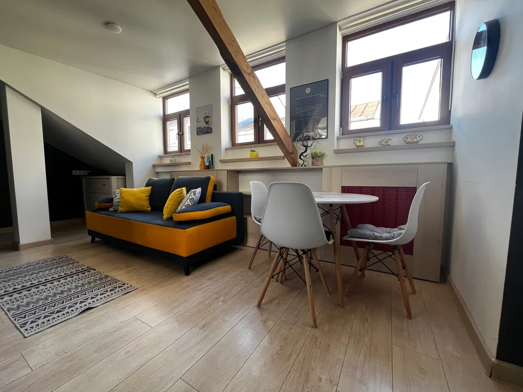 Уютная мансарда в историческом центре города