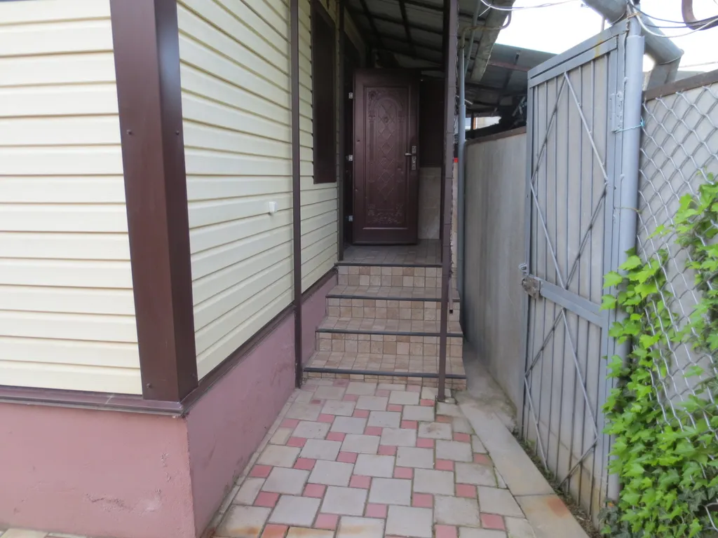 Коттедж Уютный дом в самом центре города — Ессентуки