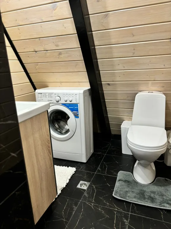 Домик на озере А-Фрейм 2