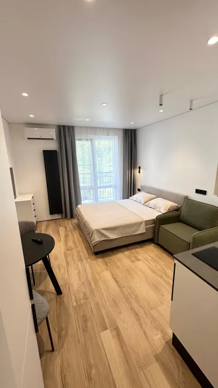 Квартира Современная студия с новым ремонтом — аренда посуточно в Кудепста