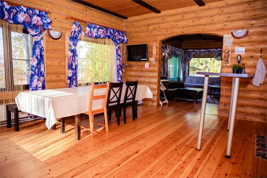 9-комнатный Дом