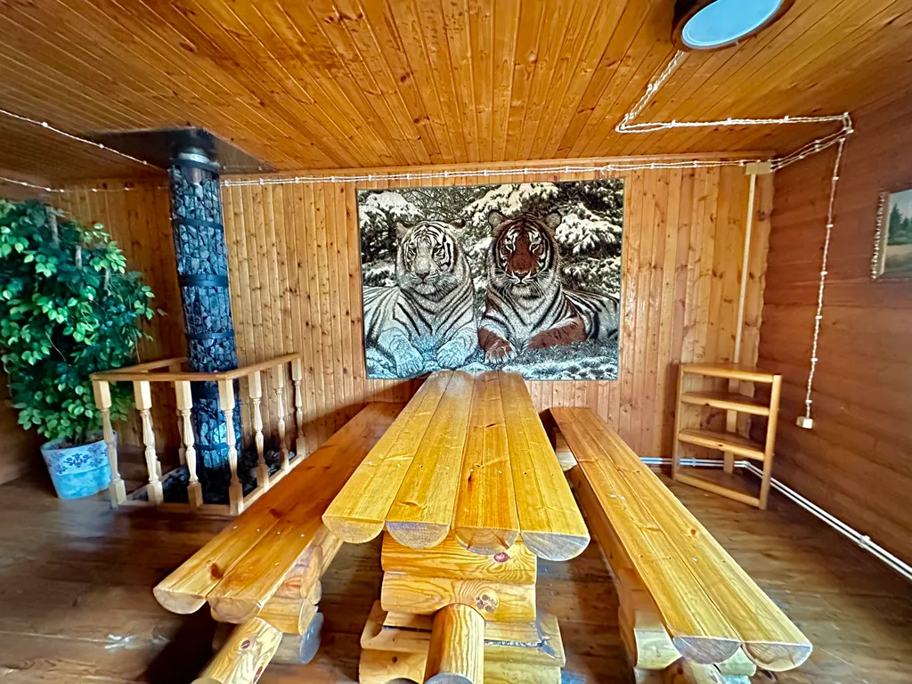 Сруб с баней на дровах