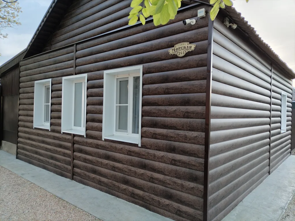 Уютный домик возле моря