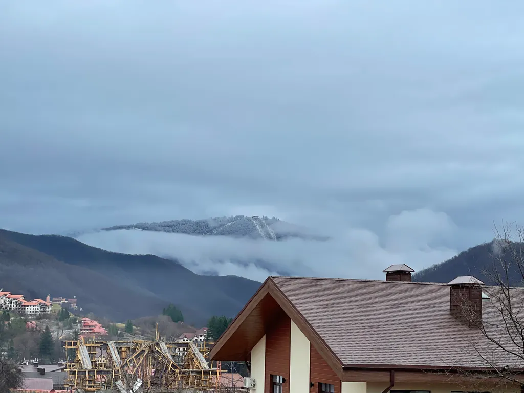 4-комнатная Квартира