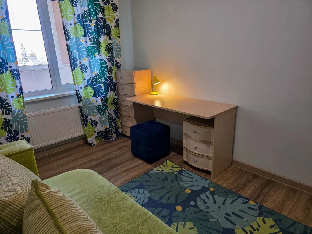 Стильная семейная квартира (Уютный Дом)