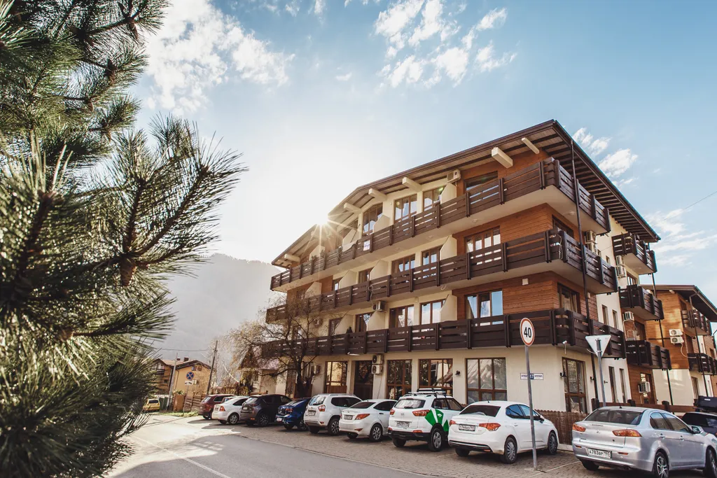 Видовая двухэтажная мансарда в центре