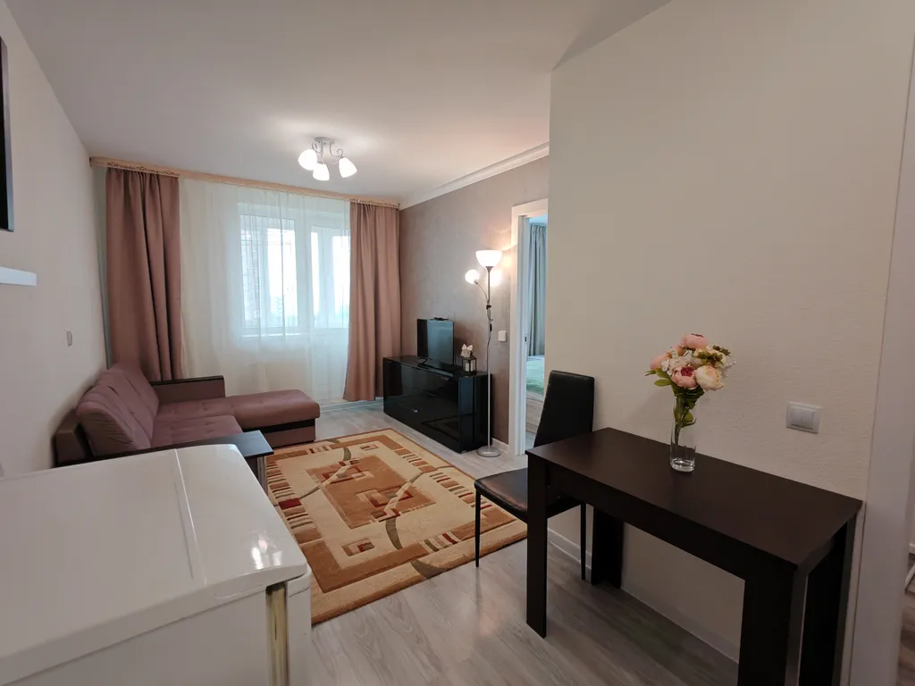 Уютная евродвушка возле метро Девяткино