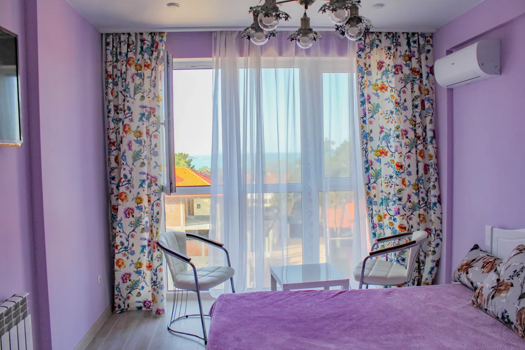 Квартира Квартира Лаванда, 3-комнатный апартамент с великолепным видом на море — Геленджик