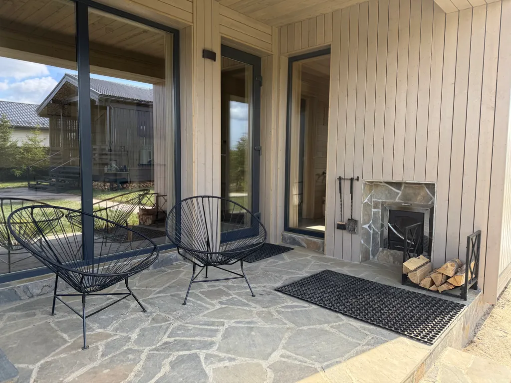 Дом с баней, сибирским чаном и теплой панорамной беседкой