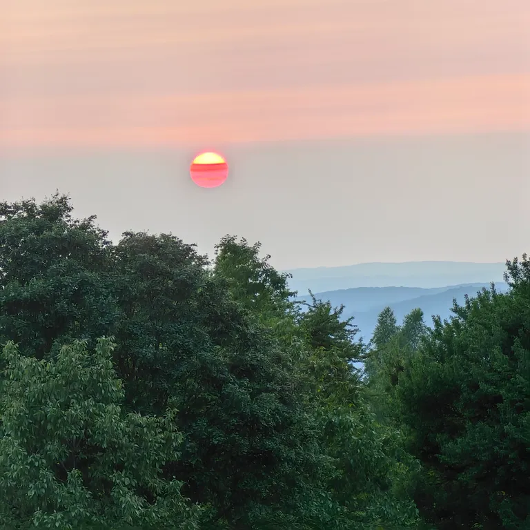 Коттедж Отдых от городской суеты в Адыгеи, домик в лесу А-фрейм — Веселый