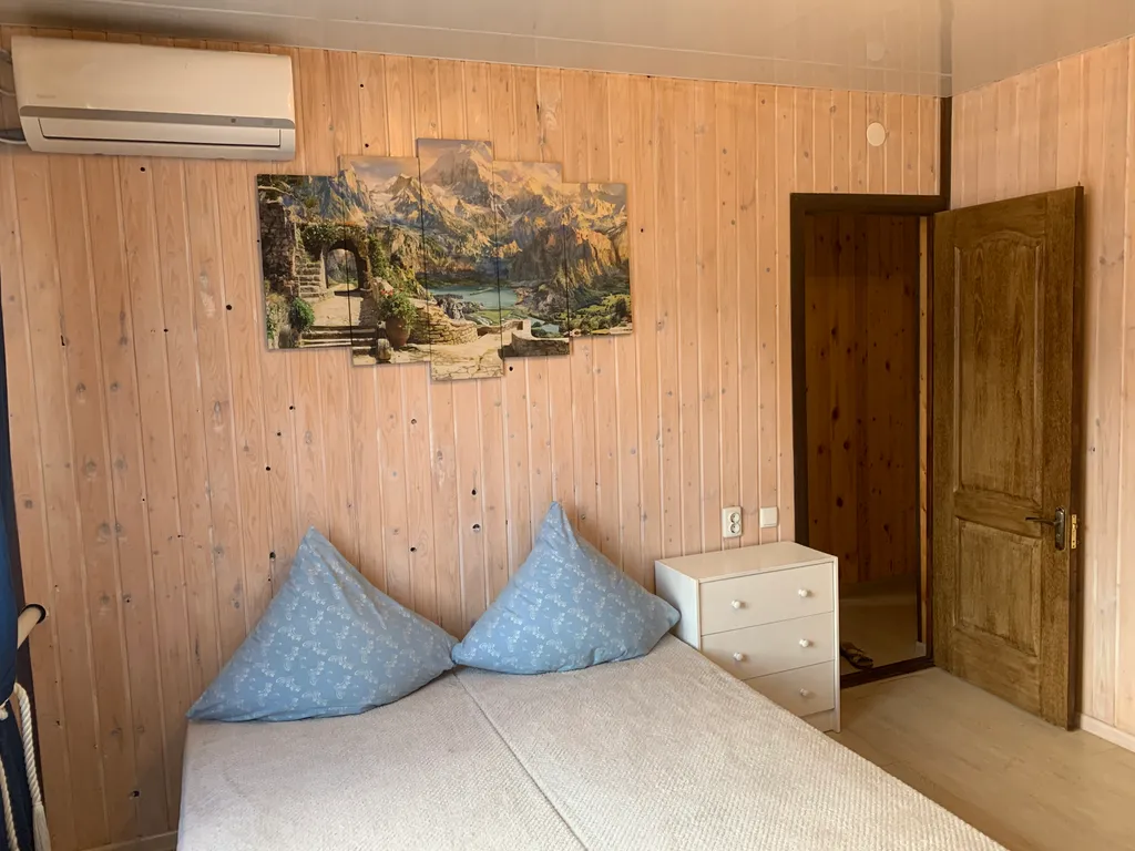 Квартира Номера в центре посёлка для семейного отдыха для большой компании — аренда посуточно в Архипо-Осиповка