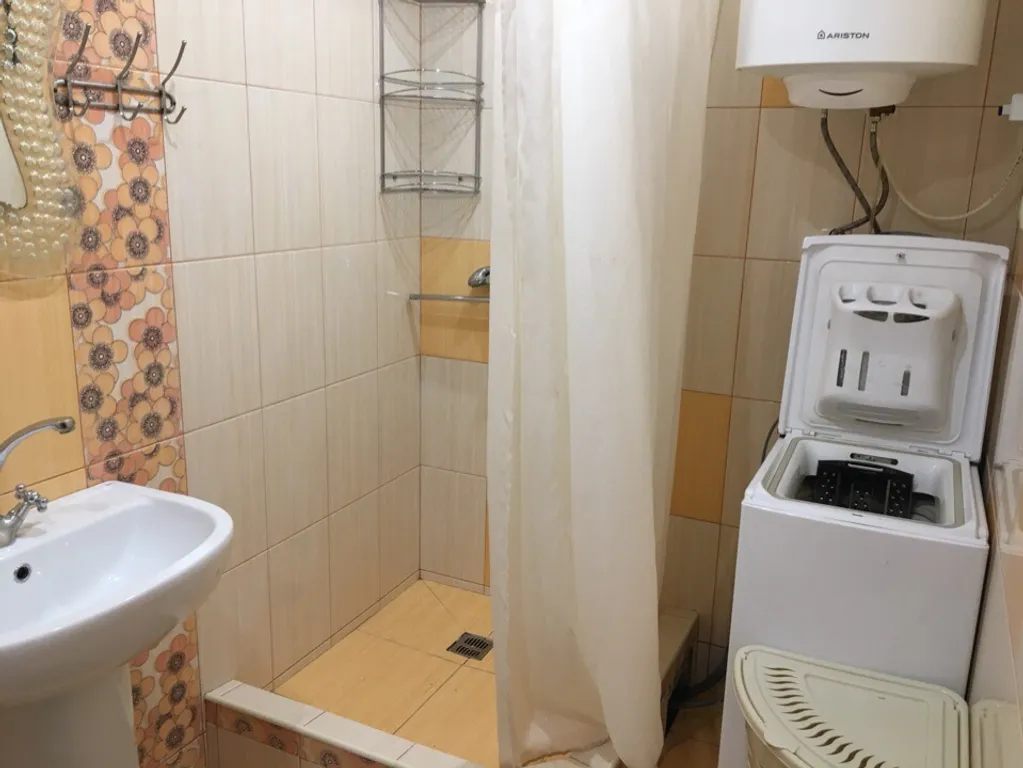 Уютный домик в Никитском саду