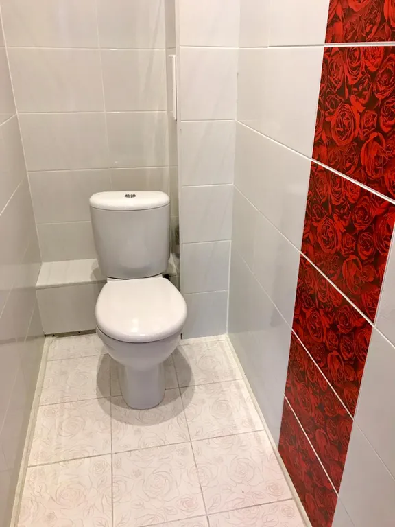 Квартира Квартира Трёшка с видом на реку, аквапарк, зоопарк, больницу — Новосибирск