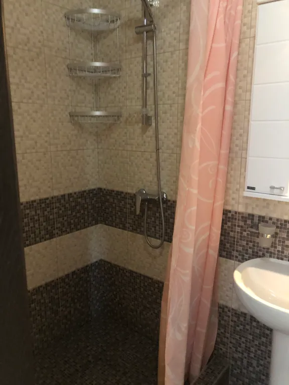 Квартира Уютная квартира в частном домовладении с двором и зоной барбекю — Геленджик