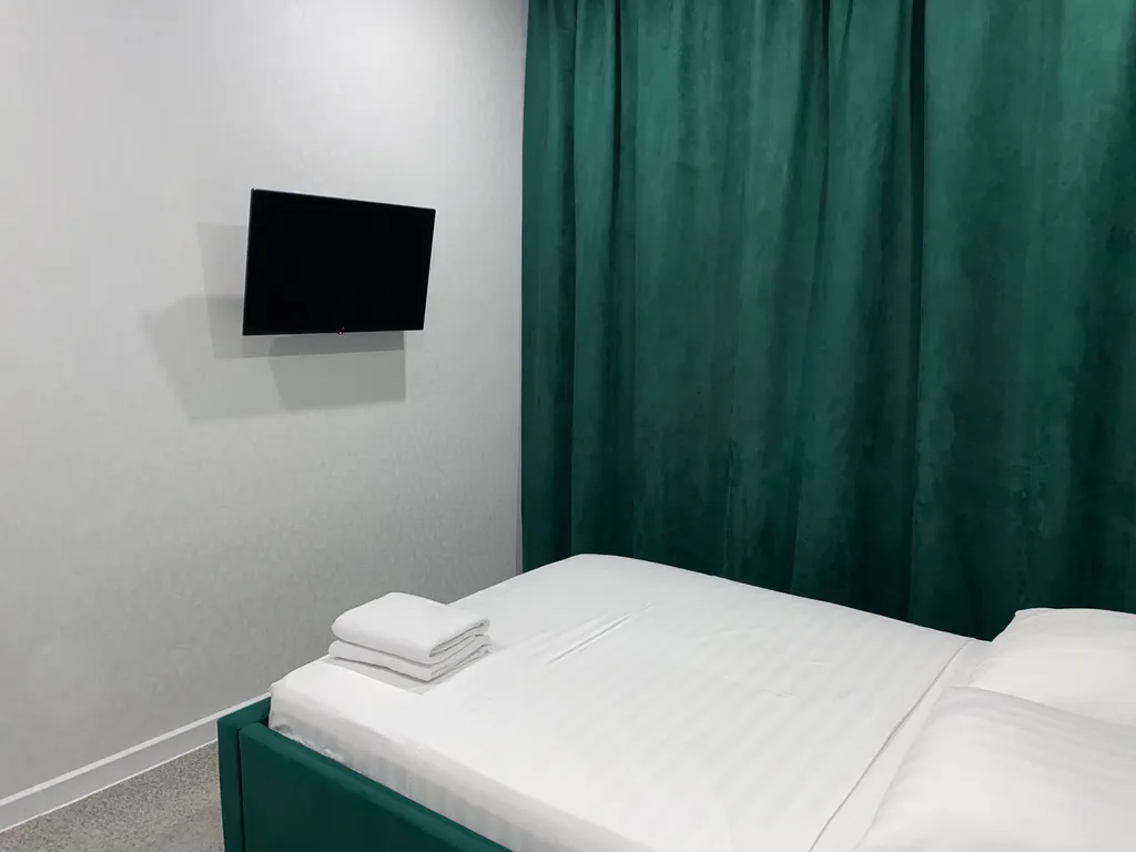 2ком- тц АУРА, Аэропорт, Жд Автовокзал