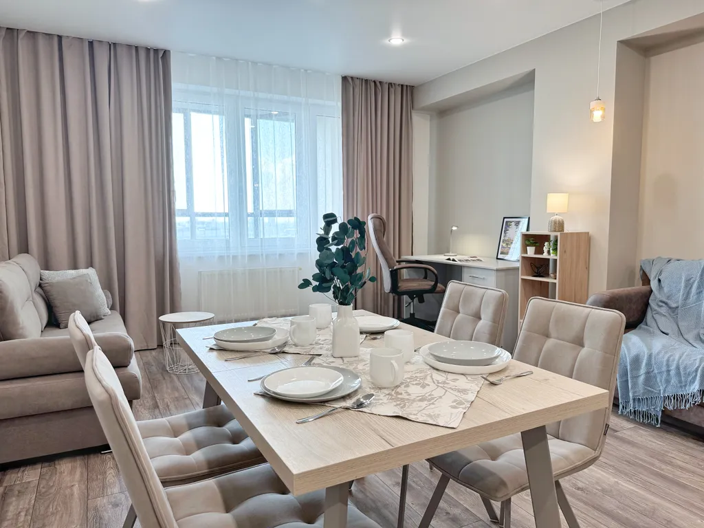 Дизайнерская 2-комнатная квартира в ЖК Бизнес-класса в центре города