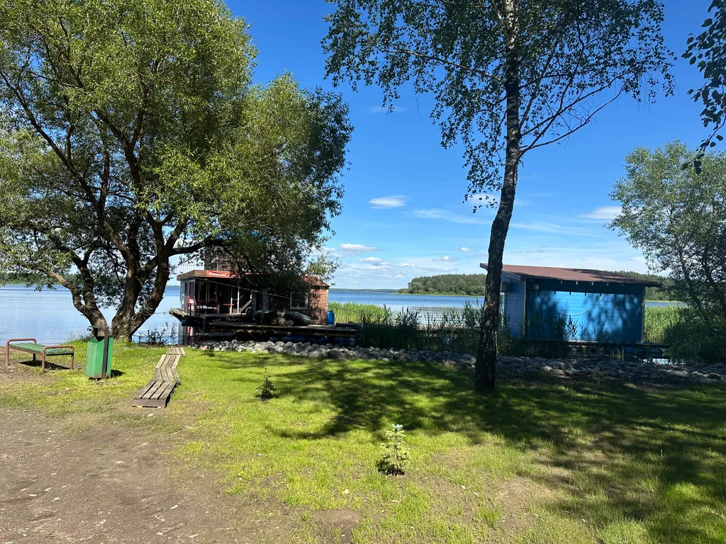 Плавучий домик-глэмпинг с видом на Минское море, без душа