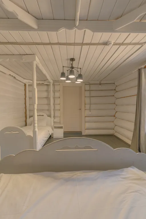 7-комнатный Дом