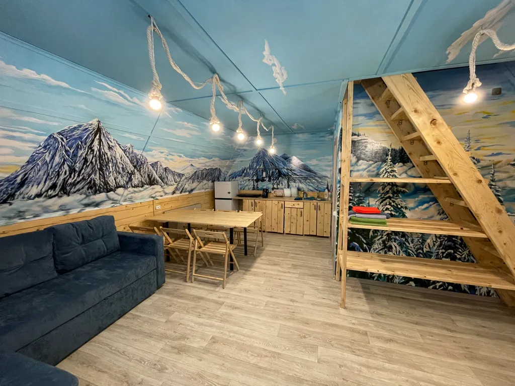 Коттедж Шале в стиле A-frame с видом на горы и лес — Шерегеш