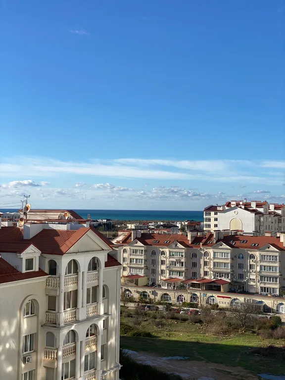 Новая уютная квартира с видом на море