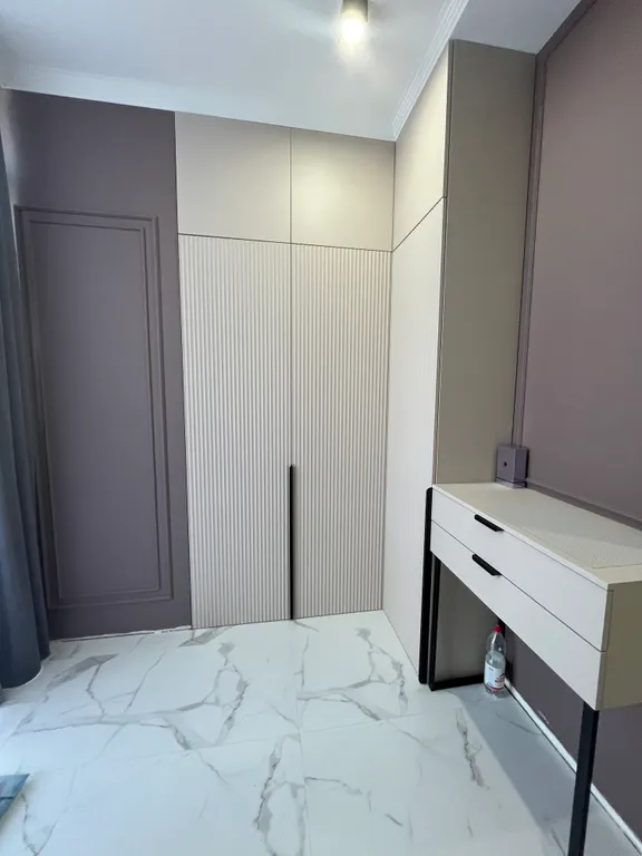 Новый дом с бассейном