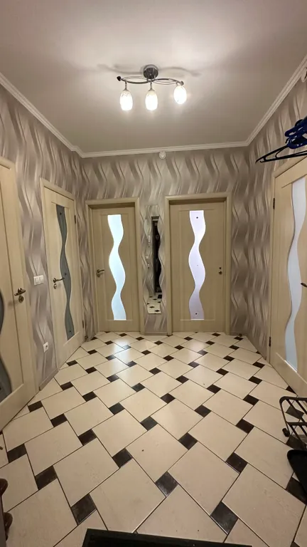 Двухкомнатная квартира возле Микрохирургии глаза на 8 человек