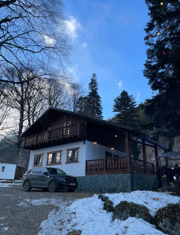 Дом 2-этажный с гамаком и мангальной зоной