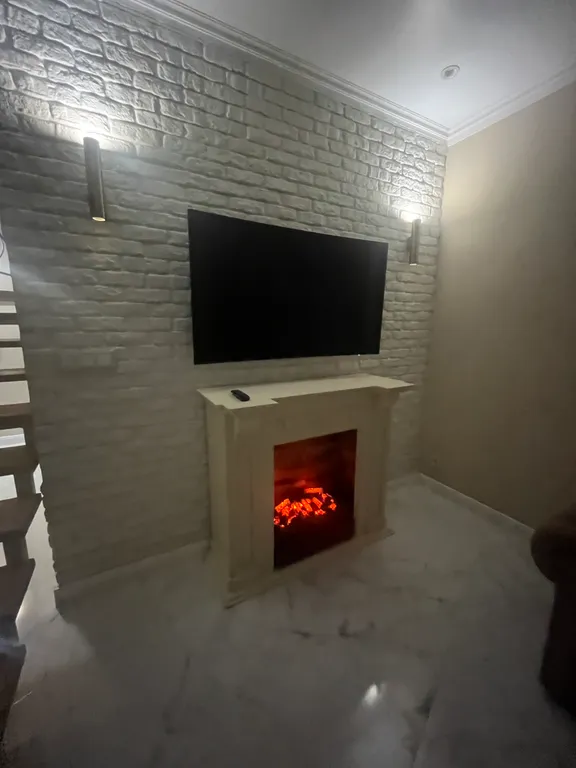 Уютный светлый дом с баней