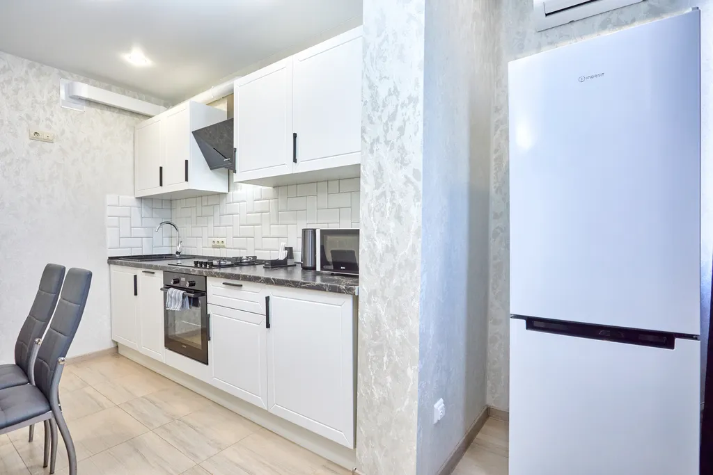 Уютная квартира в центре города с видом на море